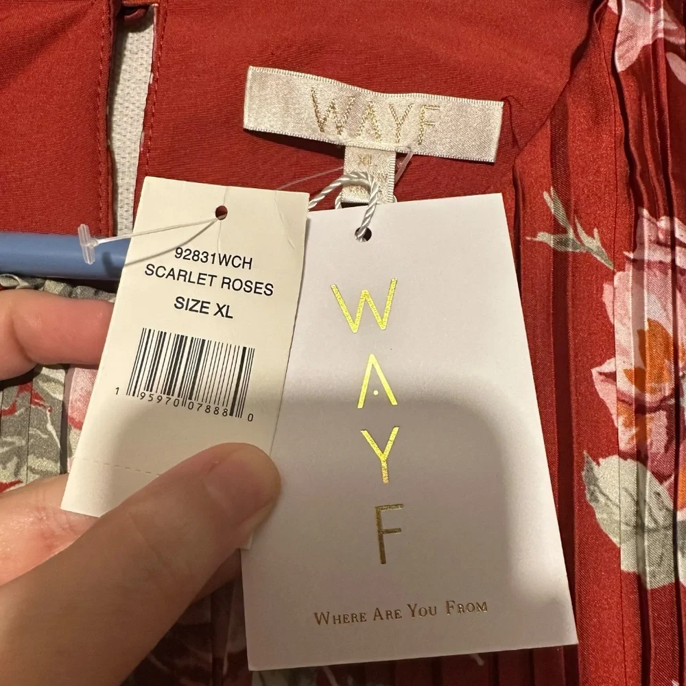 NWT WAYF Pleated Floral Cut Out Mini Dress - size XL - Picture 5 of 6